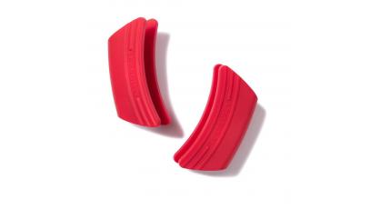 LE CREUSET SILICONE HANDVAT ROOD 2 ST.